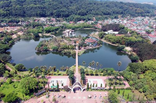 Thành phố trong rừng