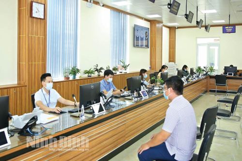 Đẩy mạnh chuyển đổi số, tạo điều kiện hỗ trợ doanh nghiệp