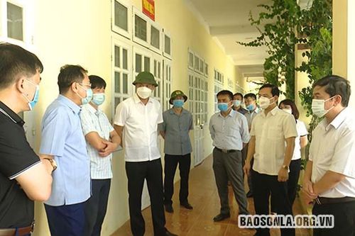 Đẩy nhanh tiến độ thành lập các khu cách ly tập trung, khu điều trị F0 tại huyện Vân Hồ