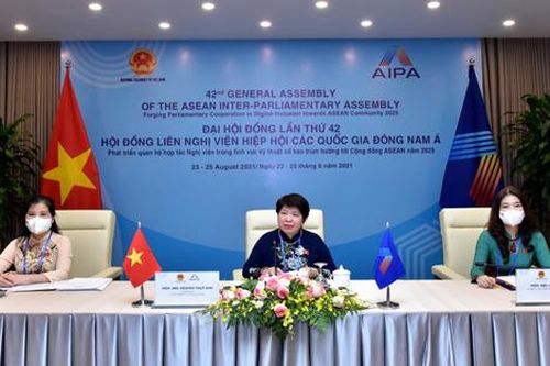 Tăng cường hợp tác nghị viện trong thu hẹp khoảng cách về giới trong lĩnh vực số