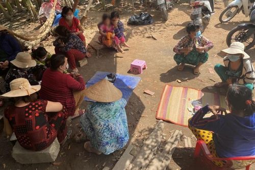 Hàng chục 'quý bà' đánh bạc giữa mùa dịch COVID-19