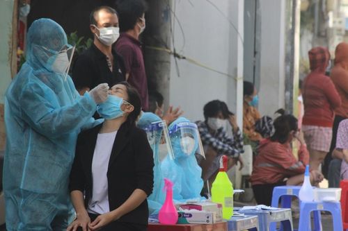 TP. Biên Hòa: Sẽ 'đi từng ngõ, gõ từng nhà' để lập danh sách người tiêm vaccine