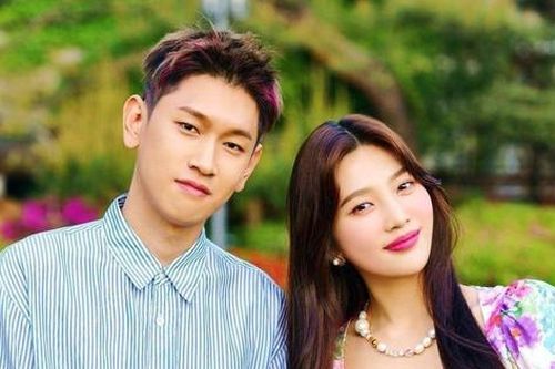 'Nữ thần sexy' thế hệ mới xác nhận hẹn hò Crush