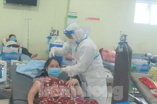 Bình Dương chuyển 17.000 F0 đến nơi khác nhường chỗ F0 mới, xét nghiệm cả ngày lẫn đêm