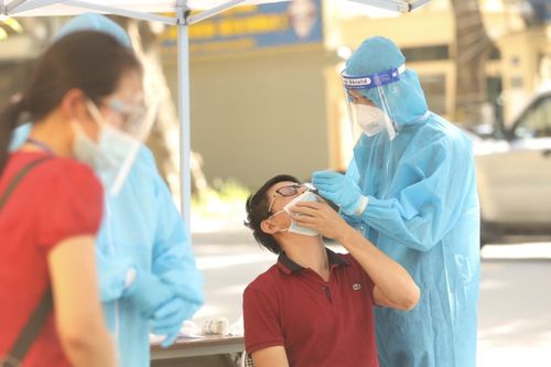 Chiều 23/8: Hà Nội thêm 13 ca mắc mới COVID-19, có 2 ca tại cộng đồng