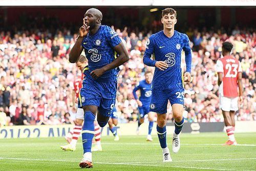 Lukaku 'khai hỏa', Chelsea hạ đo ván Arsenal ngay tại Emirates