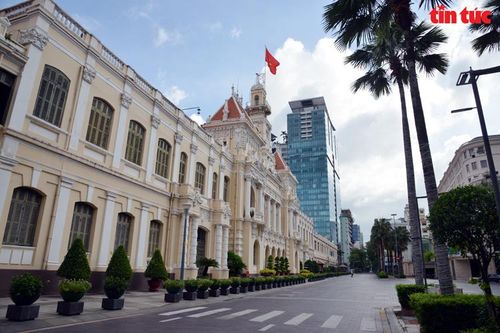 Sáng 23/8, người dân TP Hồ Chí Minh đã tuân thủ nghiêm 'ai ở đâu ở yên đó'