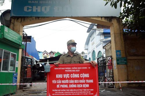 Chợ Đồng Xa (Hà Nội) mở cửa trở lại sau 22 ngày phong tỏa
