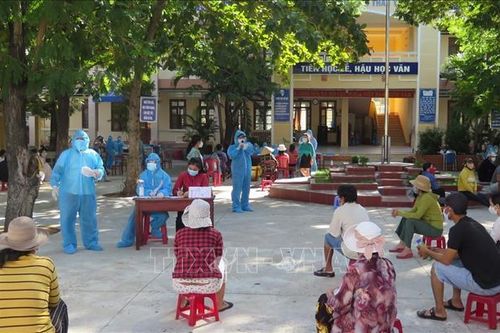 Thực hiện 'giáo dục thích ứng' để giảm thiểu ảnh hưởng từ dịch bệnh