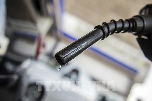 Giá xăng tại Liban tăng gần 70% sau đợt cắt giảm trợ cấp mới nhất