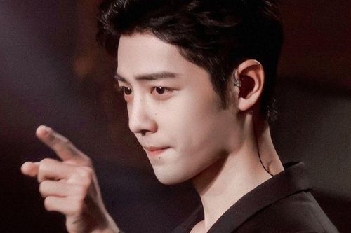 Hot là thế nhưng vì sao Tiêu Chiến vẫn vô duyên với BXH 10 người nổi tiếng nhất Trung Quốc?