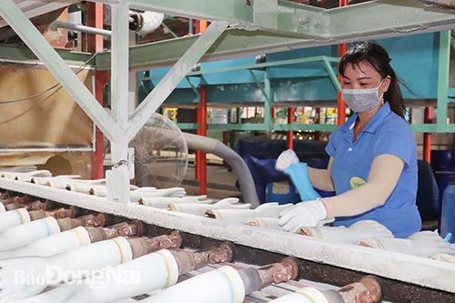 103 doanh nghiệp ngoài khu công nghiệp sản xuất '3 tại chỗ'