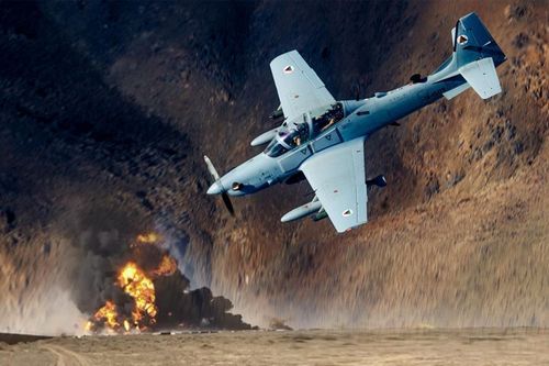 Taliban bất ngờ bị không quân tập kích, ai đã thực hiện điều này?