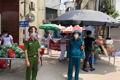 Quận Thanh Xuân: Phong tỏa tạm thời 700 hộ dân ngõ 328, ngõ 330 đường Nguyễn Trãi