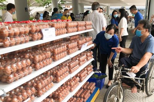 Hà Nội đồng loạt khai trương 4 điểm 'Siêu thị 0 đồng': Mang yêu thương đến những hoàn cảnh khó khăn
