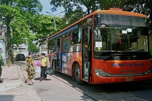 Hà Nội: Doanh nghiệp vận tải hành khách công cộng phấn khởi khi được thành phố 'tiếp oxy'
