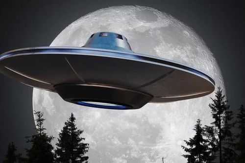 Chấn động bằng chứng UFO xuất hiện, 'bắt người' từ 1.000 năm trước?