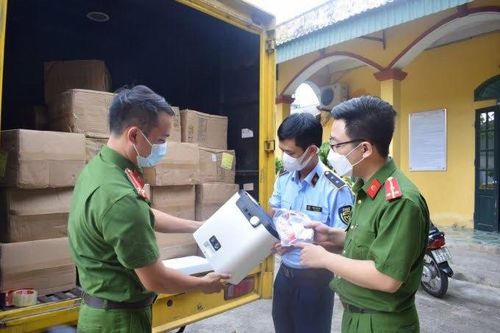 Hưng Yên: Lô máy oxy không rõ nguồn gốc xuất xứ bị tóm gọn