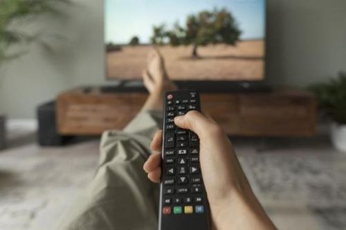 Ngồi 8 tiếng một ngày có thể ảnh hưởng đến nguy cơ đột quỵ như thế nào?