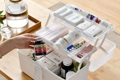 Những loại thuốc nhất định phải có trong tủ thuốc gia đình mùa dịch