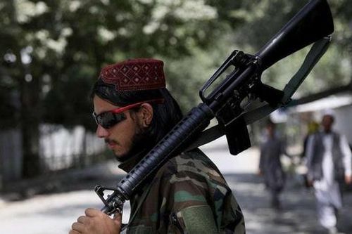 Lầu Năm Góc không biết Taliban thu giữ bao nhiêu thiết bị quân sự