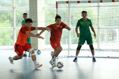 Đội tuyển Futsal Việt Nam lên đường sang Tây Ban Nha
