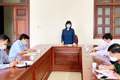 Phó Chủ tịch UBND tỉnh Nguyễn Thị Thanh Lịch: TP. Pleiku cần nâng mức cảnh báo cao nhất trong phòng-chống dịch