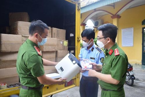 Phát hiện xe ô-tô chở hơn 50 máy tạo oxy không rõ nguồn gốcTin khácCách mạng Tháng Tám thành công - đánh dấu thắng lợi đầu tiên cho con đường Hồ Chí Minh lựa chọnKết nối các nguồn lực chuẩn bị cơ sở vật chất cho năm học mới