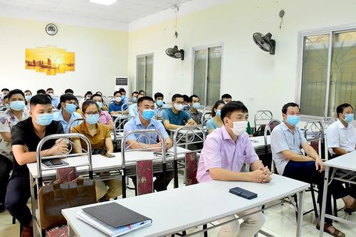 Tập huấn cho 30 cán bộ đi chi viện cho thành phố Hồ Chí Minh