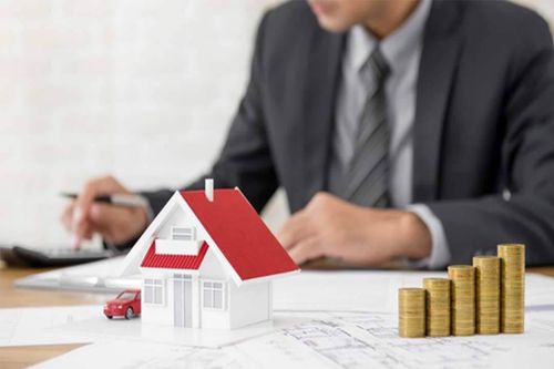 Từ thu nhập 'khủng', nhân viên môi giới BĐS thành con nợ lớn sau 2 năm COVID-19