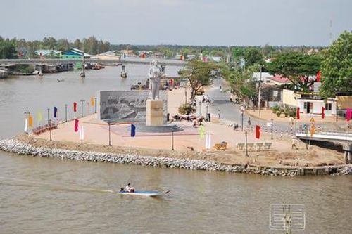 Khởi tố vụ án liên quan bác sĩ thiếu trách nhiệm làm lây lan dịch bệnh ở Cà Mau