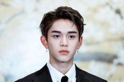 Loạt tin đồn ngày càng dày thêm của Lucas, 'info' của người tung tin đầu tiên được hé lộ
