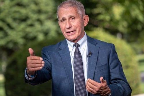 Tiến sĩ Fauci: 'Mỹ có thể bình thường trở lại vào mùa xuân năm 2022'