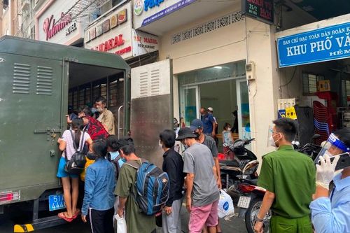 TP Hồ Chí Minh phát hiện người lang thang là F0
