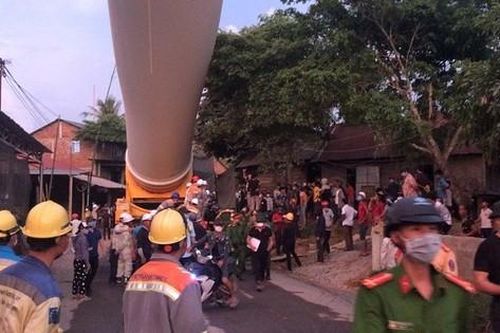 Vụ 5 chiến sĩ công an bị thương khi bảo vệ vận chuyển thiết bị điện gió ở Quảng Trị: Khởi tố vụ án