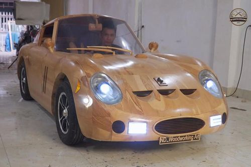 Ferrari GTO 250 bằng gỗ tại Bắc Ninh đổi xe sang Mercedes GLA 'xịn'