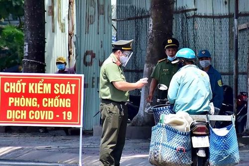 Vĩnh Long: Giãn cách xã hội thêm 10 ngày kể từ 0h ngày 26/8