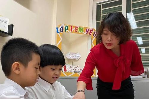 Có địa phương dạy học sinh lớp 1 qua truyền hình