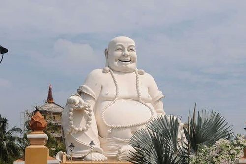 Tượng Phật Di lặc của Việt Nam ở top 10 tượng Phật khổng lồ nổi tiếng thế giới