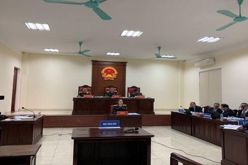 Rủ bạn đi đánh ghen, quân nhân chuyên nghiệp lĩnh án 8 năm tù