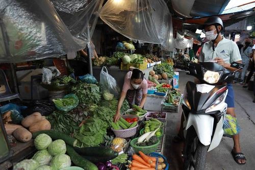 Hà Nội: Chợ dân sinh duy trì hoạt động, đảm bảo cung cấp nhu yếu phẩm