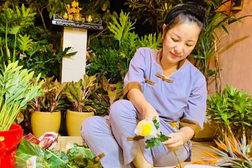 Sau ồn ào với cựu ca sĩ Kim Ngân, Thúy Nga bất ngờ chia sẻ ý định muốn đi tu