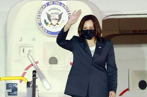 Phó Tổng thống Mỹ Kamala Harris bắt đầu chuyến thăm Việt Nam