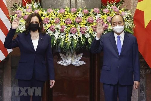 Chủ tịch nước tiếp Phó Tổng thống Hoa Kỳ Kamala Harris