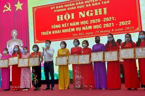 Xã Hội | Giáo dục TRUYỀN HÌNH INTERNET Lai Châu qua ảnh