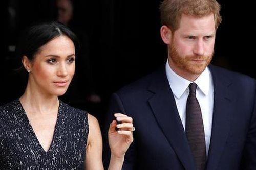 Dân mạng tranh cãi việc Meghan Markle tự nhận 'cứu vớt' cuộc đời của Hoàng tử Harry