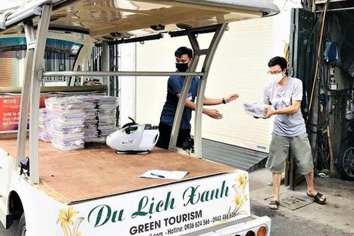 Liên tục giãn cách, Hà Nội liệu có đủ sách giáo khoa cho học sinh trước thềm khai giảng?