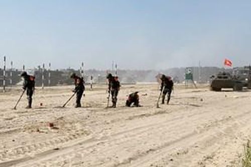 Các đội thi cạnh tranh từng giây tại Army Games 2021