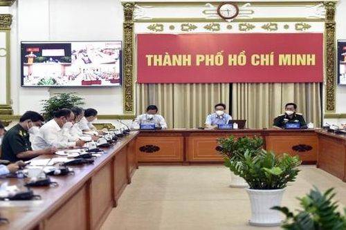 Covid-19 ở Việt Nam sáng 26/8: Bình Dương kỷ lục 12.000 ca xuất viện, Hà Nội cần xét nghiệm có trọng tâm; TP. Hồ Chí Minh F0 tăng do xét nghiệm rộng