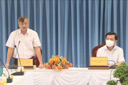 Đồng Nai vận động công chức, viên chức ủng hộ người khó khăn